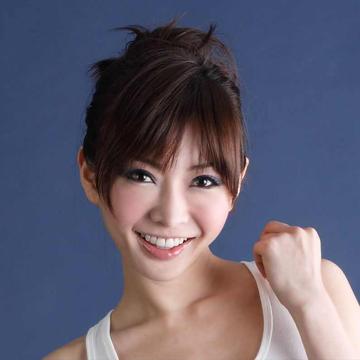 椋名凛-日本女模特、演员