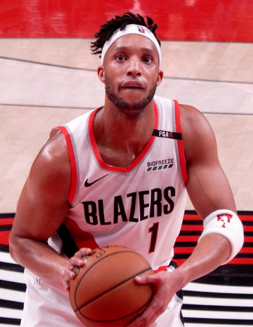 埃文·特纳-美国前NBA职业篮球运动员