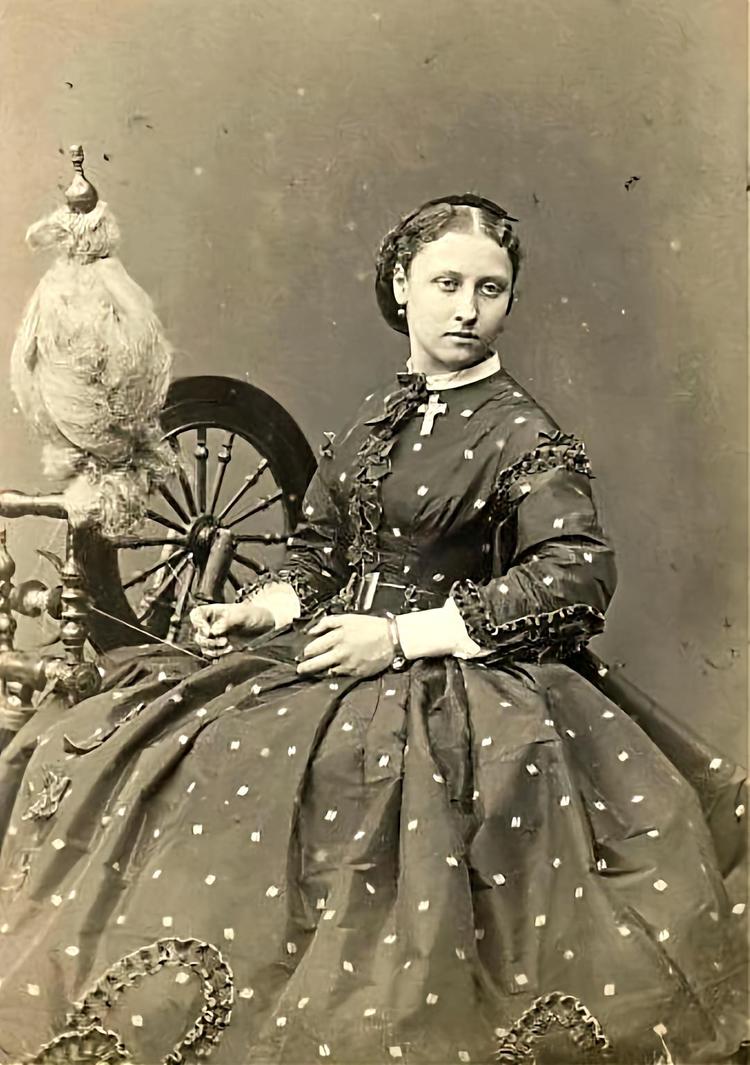 德勒斯登印象(麥勝梅) « chinesewritersna.com, image size:750x1065