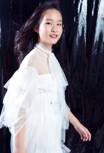 张雨佳