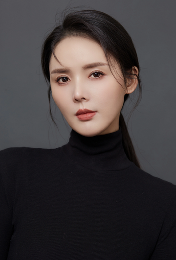 张潇月-中国内地影视女演员