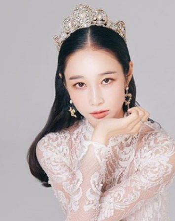 李思江-韩国女导演、演员