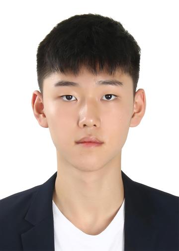 李奕臻