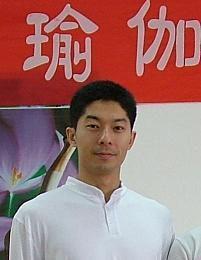 葛宁宁 