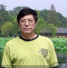 黄天祥-全国晚报科学编辑记者学会会长