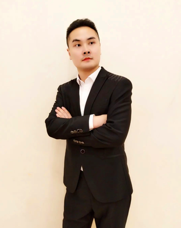 鲍旭东