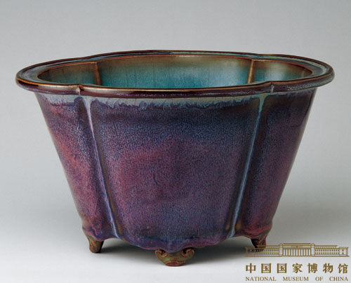 宋钧窑玫瑰紫釉海棠式花盆- 抖音百科
