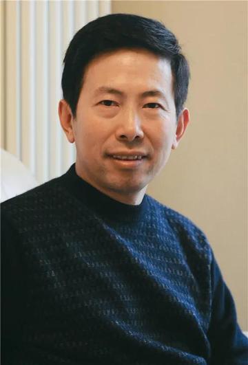 李鸣-烟台大学建筑系美术学教授