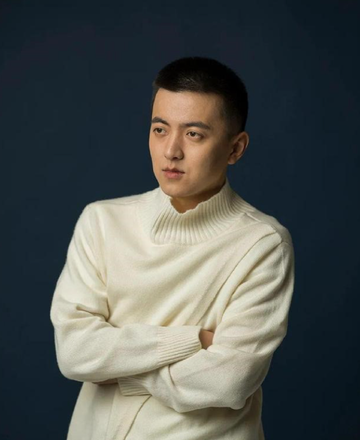 陈春成