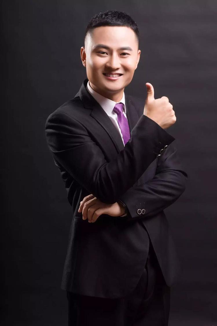 思想领袖】边境危机和城市犯罪破坏美国法治| 儿童| 朱利奥‧罗沙士| 资深记者| 大纪元, image size:750x1125