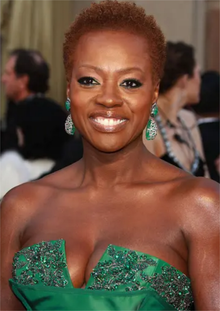 维奥拉·戴维斯- 抖音百科, image size:750x1059