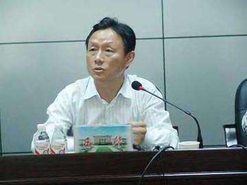 王华-湖北中医药大学校长