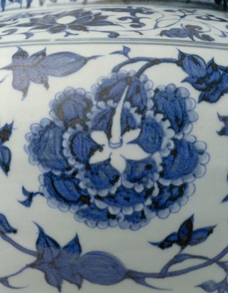 ※中国古美術/中国青花纏枝牡丹紋陶製枕/ 元青花缠枝牡丹纹罐- 抖音百科