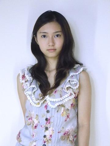 樱井光-日本女演员、模特