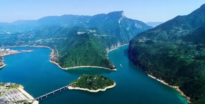 长江三峡