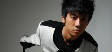 邓杰-中国内地男演员、歌手，二级演员。