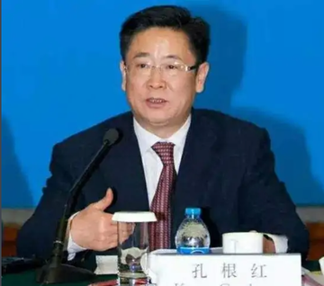 孔根红-曾任当代世界出版社社长兼总编