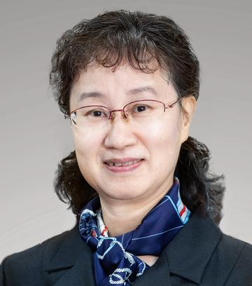 郑婉华-人工微结构材料与光电子专家