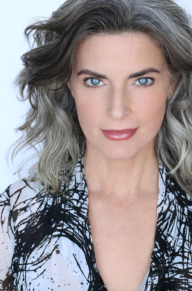 琼·塞弗伦斯- 抖音百科